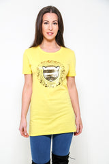 Camiseta de estampado de tigre dorado