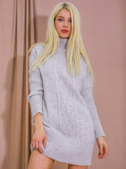 Kabelstrickpanelspullover Kleid