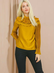 Satin Falten -Rüschenhals und Ärmeln oben