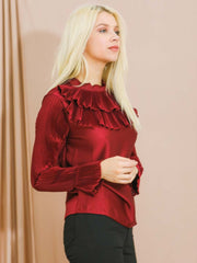 Satin Falten -Rüschenhals und Ärmeln oben