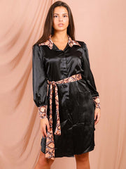 Snake print detail satijnen shirtjurk