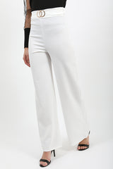 Doppelring mit Weitbeinhosen mit einer Hose