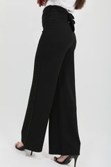 Doppelring mit Weitbeinhosen mit einer Hose