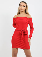 Rippenbindungsknoten Bardot -Kleid mit Knoten