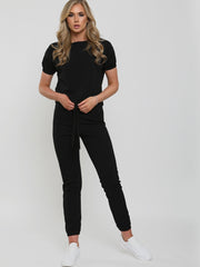 Coordenada de ropa de sol a la manga elástica