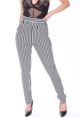 Zwart -witte streepbroek