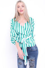 Tapa de nudo de corbata de satén a rayas