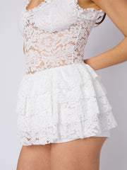 Spitzendetail hoher Nacken -Langarmplaysuit (Kopie)