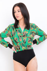 Blumenkettendruckpapier -Wickel -Bodysuit