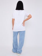 Camiseta impresa gráfica de labios dorados