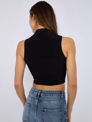 Slinky auf hohem Hals gewachsen asymmetrischem Saumoberteil gesammelt