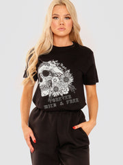 Camiseta impresa gráfica de calavera floral