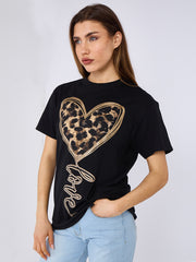 Wild im Herzen grafisch gedrucktes T-Shirt