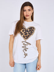 Wild im Herzen grafisch gedrucktes T-Shirt