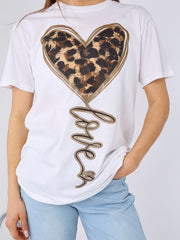 Wild im Herzen grafisch gedrucktes T-Shirt