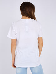 Wild im Herzen grafisch gedrucktes T-Shirt