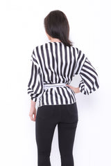 Tapa de nudo de corbata de satén a rayas