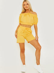 Elastische Bardot Crop Top & Shorts coöperatie