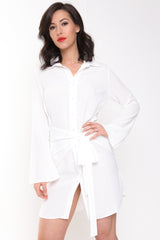 Fliege Krawatte vorne Hemdkleid