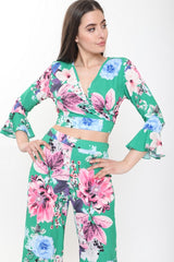 Bloemenprint wrap over stropdas achter crop top