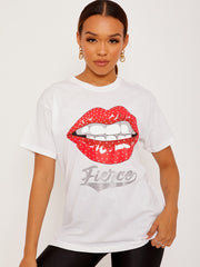 Camiseta impresa gráfica feroz