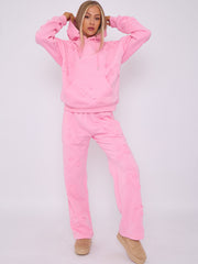 Crucifijo de gran tamaño Coordenada de vellón con capucha