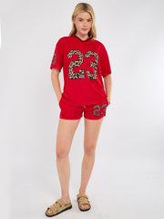 La varsity t-shirt met shorts coöperatie (kopie)