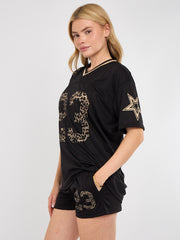 La varsity t-shirt met shorts coöperatie (kopie)