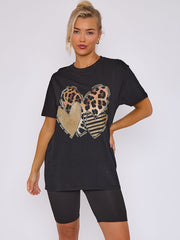 Drei Herzen Grafik gedrucktes T-Shirt