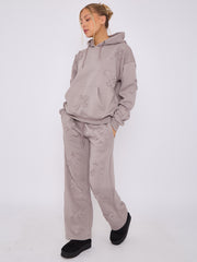 Crucifijo de gran tamaño Coordenada de vellón con capucha