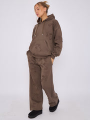 Crucifijo de gran tamaño Coordenada de vellón con capucha