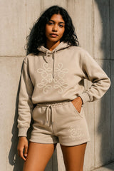Kruzifix bestickter Sweatshirt & Shorts Fleece Coord