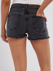 Pantalones cortos de mezclilla de diamante