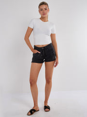 Pantalones cortos de mezclilla de diamante