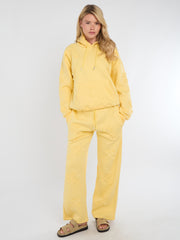 Crucifijo de gran tamaño Coordenada de vellón con capucha