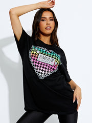 Chain Heart Amour Graphic T-Shirt