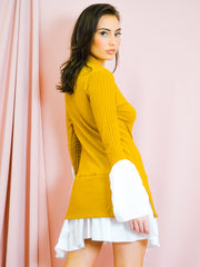 Hemddetail geripptes Kleid