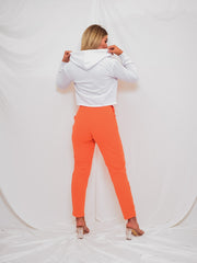 Sudadera con capucha recortada con estampado labial de alta costura