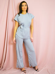 Coordenada de tapa y pantalón acanalado