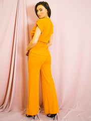 Coordenada de tapa y pantalón acanalado