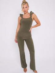 Ruches riemen slinky top- en breedbeen broekcoördin