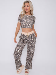 LEOPARD CONTRISTA DE CONTRAST CORTE CON CONDUCCIÓN COOR Y COORDA DE PARTIR LEA