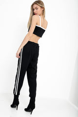 Zwart -witte kant Stripe Sporty Coördinaat