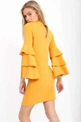 Drievoudige franje mouw choker nek bodycon jurk