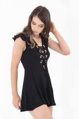 Playsuit de caída de encaje de atarra