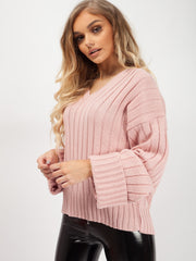 Schalten Sie die Hülle mit V-Ausschnitt-Strickpullover auf