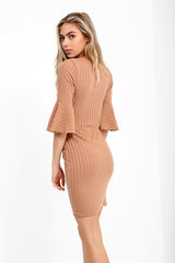 Vestido de bodycon acanalado delantero de anillo