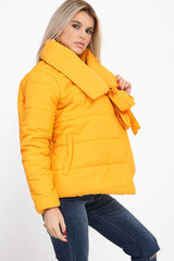 Envoltura de abrigo acolchado delantero