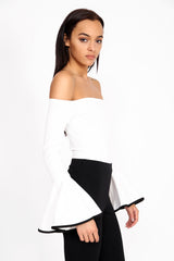 Contrast manga de campana Bardot Bodysuit