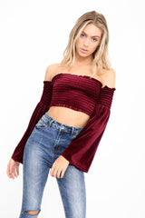 Lange mouwen fluwelen shirred bardot crop top